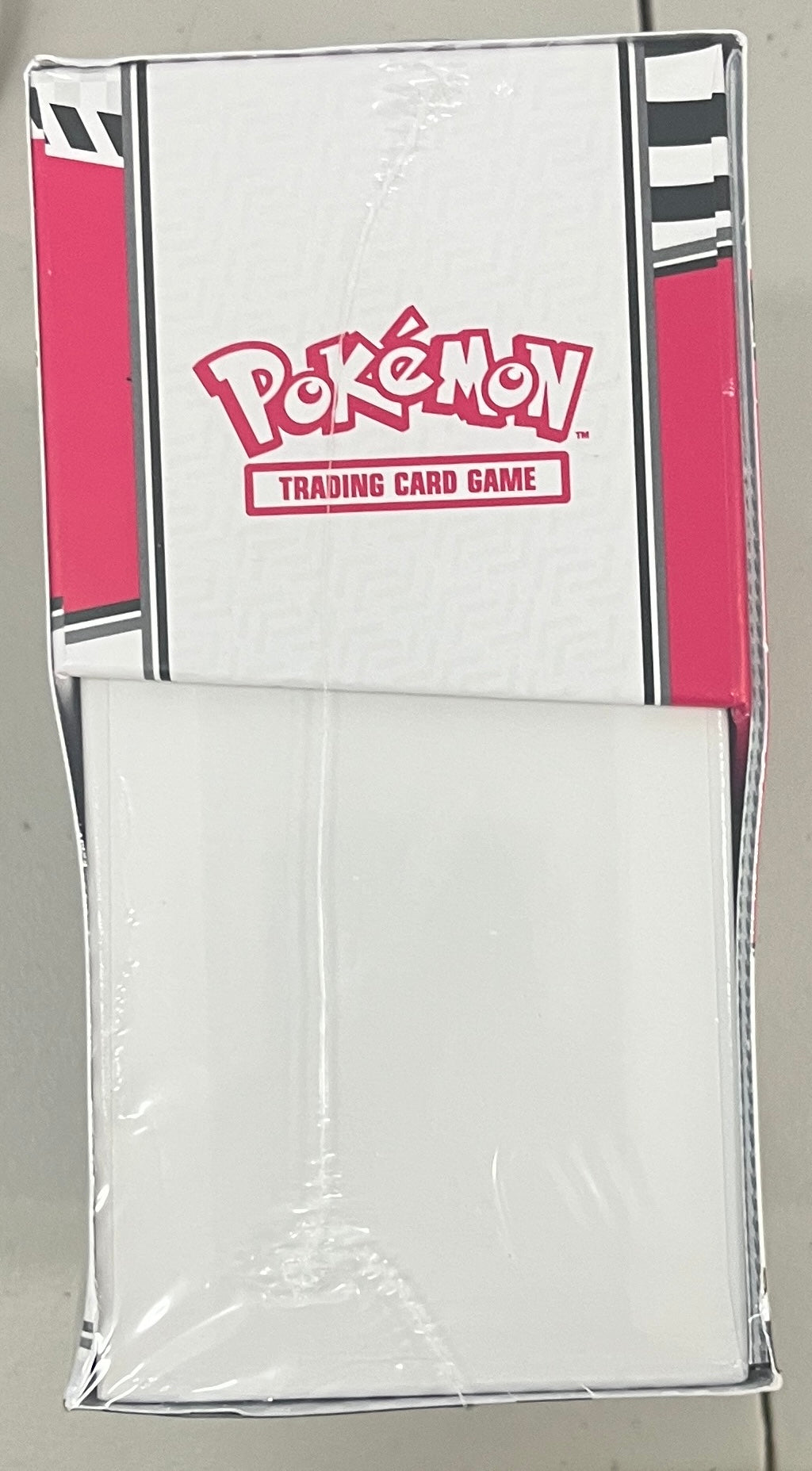 White Flare Elite Trainer Box - SV: White Flare (WHT)